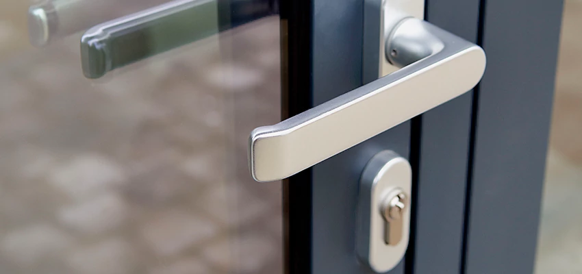 Broken Door Lock Cylinder Repair in Susanville, California